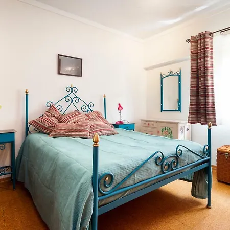 Blue Green Apartment *